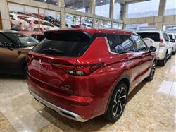 ميتسوبيشي اوتلاندر